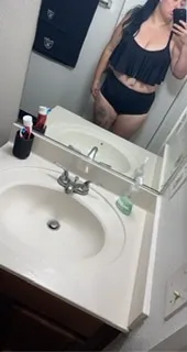 OnlyFans cuenta shaylove3232 header 2