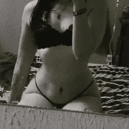 OnlyFans cuenta ellamoonchild1111 avatar 1
