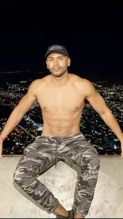 OnlyFans cuenta bajan_guru header 2