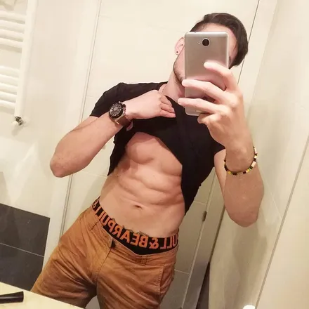 OnlyFans cuenta medranoduq10 header 2