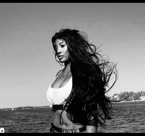 OnlyFans cuenta sugerelise header 2