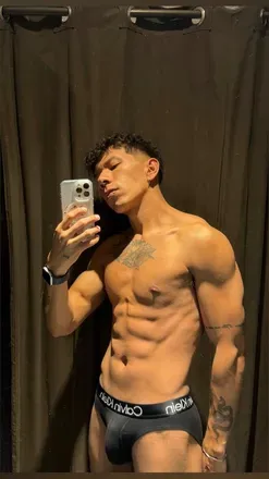 OnlyFans account  nikkboy avatar 1