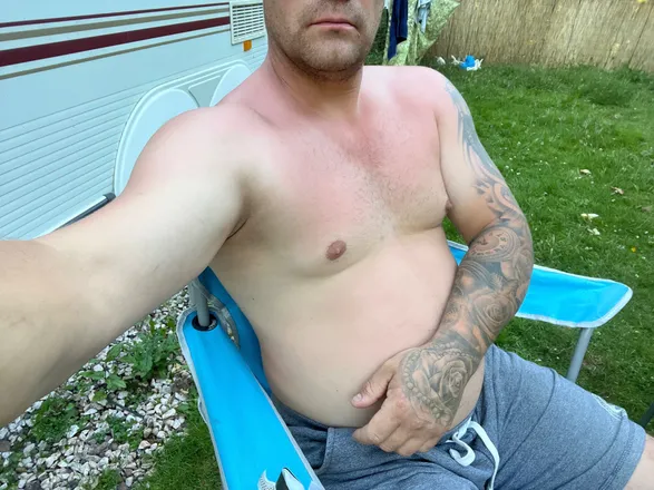 OnlyFans cuenta badhubby20 header 2