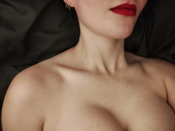 OnlyFans cuenta pillowprincessellie avatar 1