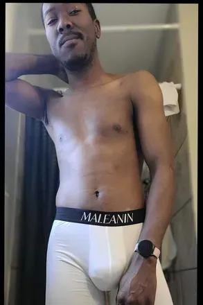OnlyFans cuenta blkkryptonian1 avatar 1