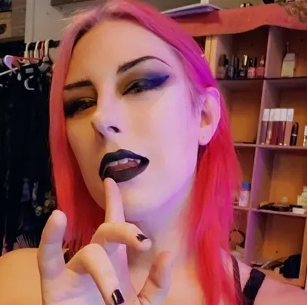OnlyFans cuenta kenzireads avatar 1