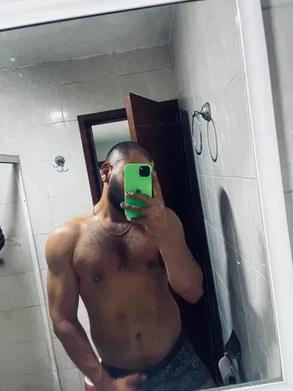 OnlyFans cuenta dominicelihu57 avatar 1
