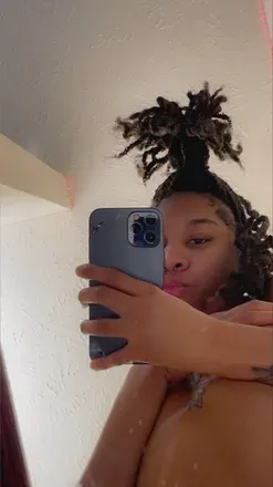 OnlyFans cuenta kellyb22 header 2