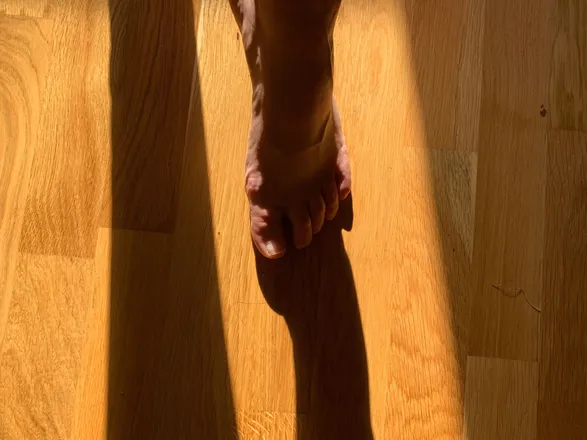 OnlyFans cuenta feelingfeetie2 header 2
