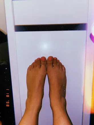 OnlyFans de trishfeetzzz