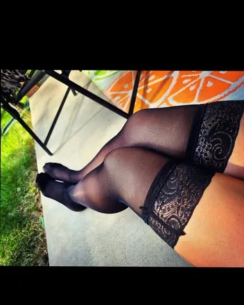 OnlyFans cuenta barefoot_bunny1101 header 2