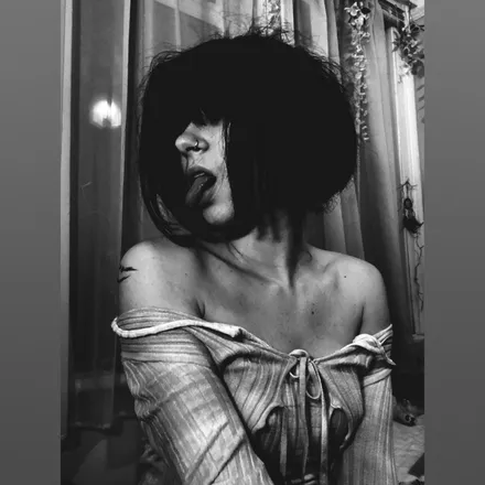 OnlyFans cuenta bbykiuknives header 2
