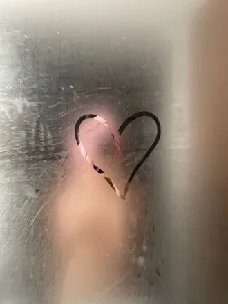 OnlyFans account  honeynoirex header 2
