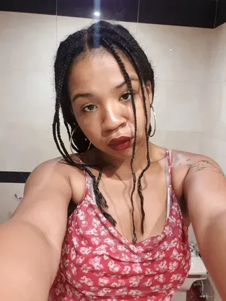 OnlyFans cuenta reealistic_fans avatar 1