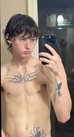 OnlyFans cuenta xotylerr avatar 1