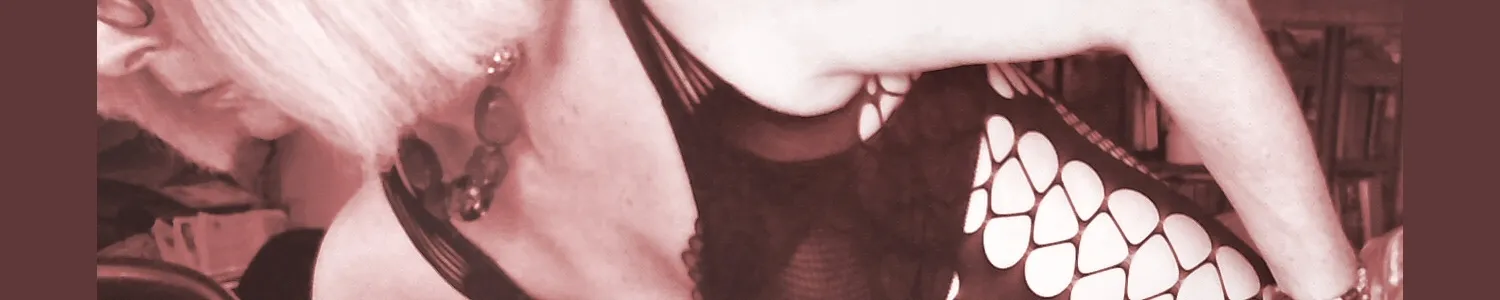 OnlyFans cuenta lisa_smiles header 2