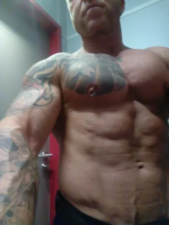 OnlyFans cuenta ronsonhot header 2