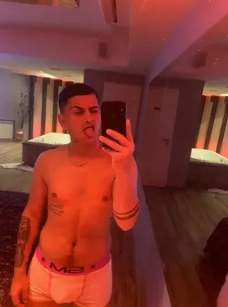 OnlyFans account  mateonicolasof avatar 1