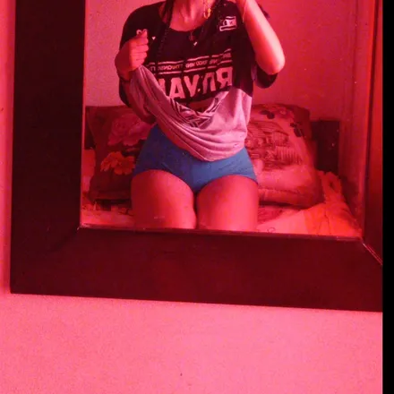 OnlyFans cuenta mel_004 header 2