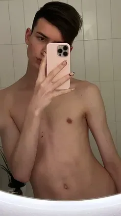 OnlyFans cuenta arielmaiden avatar 1