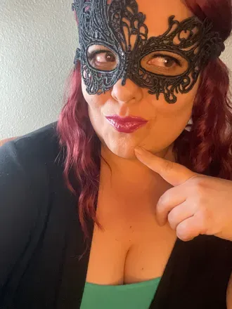 OnlyFans account  curvy_claire avatar 1