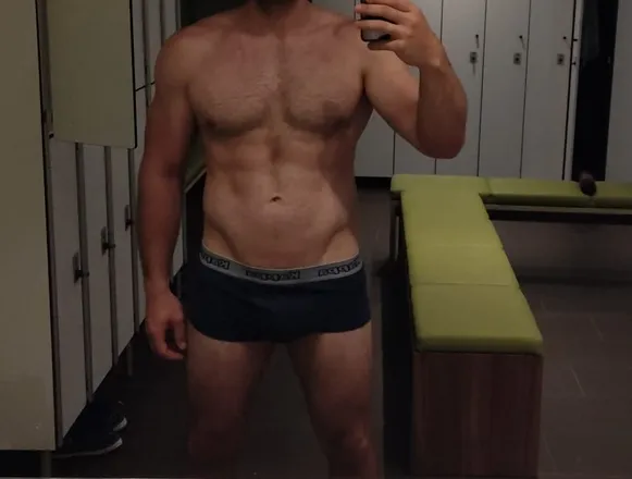 OnlyFans cuenta fre44ow header 2
