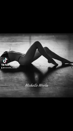 OnlyFans cuenta michellenicola header 2