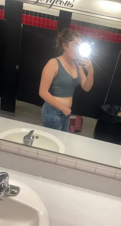 OnlyFans cuenta babylovey22 header 2