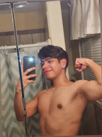 OnlyFans account  alonsoo21 avatar 1