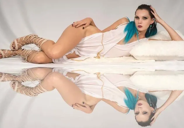 OnlyFans cuenta zgirlmodel header 2