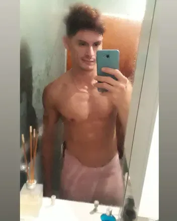 OnlyFans cuenta arielroras avatar 1