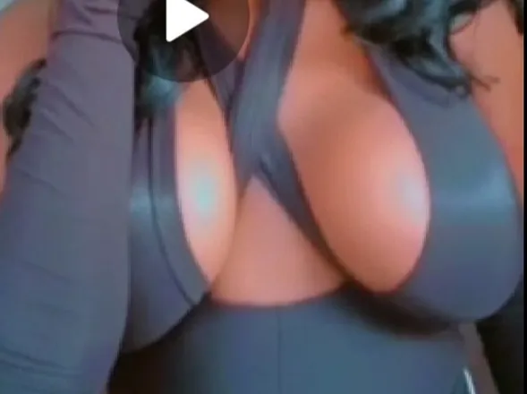 OnlyFans account  aura27 header 2