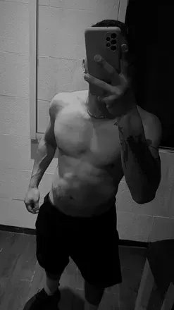OnlyFans cuenta emigaitan avatar 1