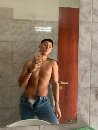 OnlyFans account  alvarogomez2277 header 2