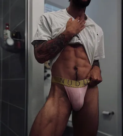 OnlyFans de thesupremekingxxx