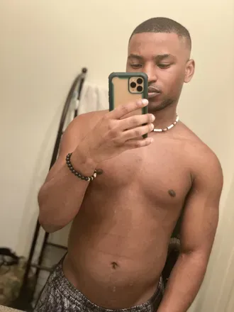 OnlyFans cuenta yuhamazinglee avatar 1