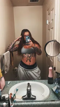 OnlyFans cuenta redneckprincess77 avatar 1