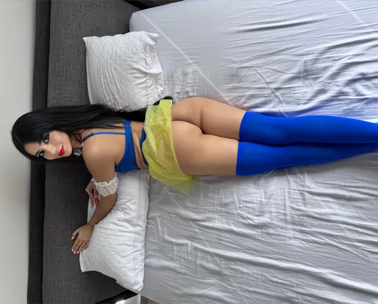 OnlyFans cuenta lauryrodriguez header 2