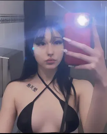 OnlyFans account  lunarkittenxxx avatar 1