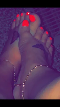 OnlyFans cuenta ms_butterflytoes header 2