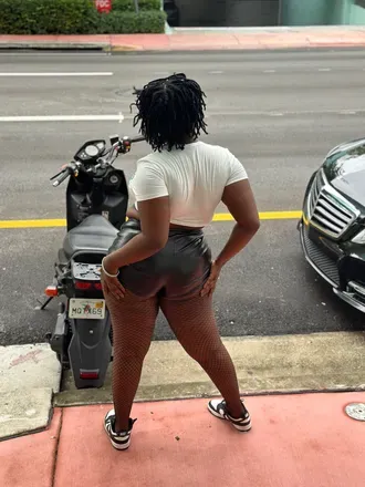 OnlyFans cuenta thatdarkskinthroatgoat header 2