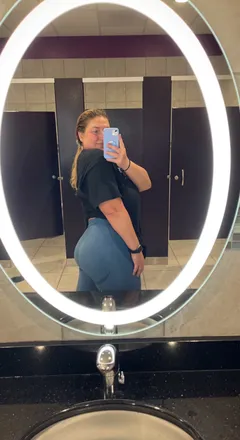 OnlyFans cuenta that98girl header 2