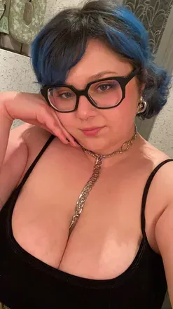 OnlyFans cuenta useronhiatus avatar 1
