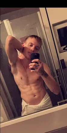 OnlyFans account  mircoonly2 avatar 1
