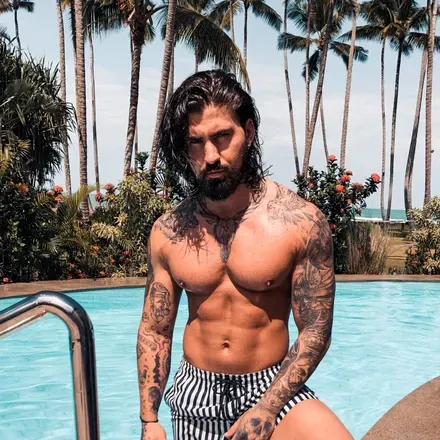 OnlyFans cuenta mhinked avatar 1