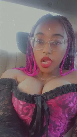 OnlyFans cuenta pr3ttylildee avatar 1