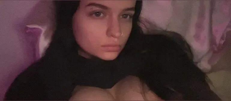 OnlyFans cuenta flawlessly.emi avatar 1