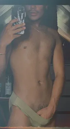 OnlyFans cuenta dynamitediego avatar 1