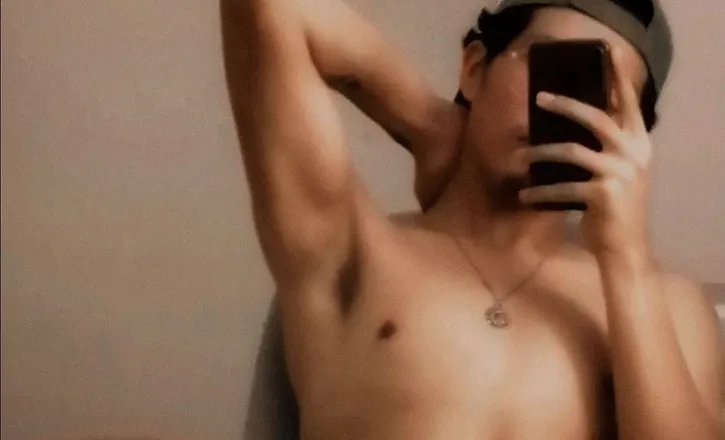 OnlyFans cuenta rosz_nsfw header 2