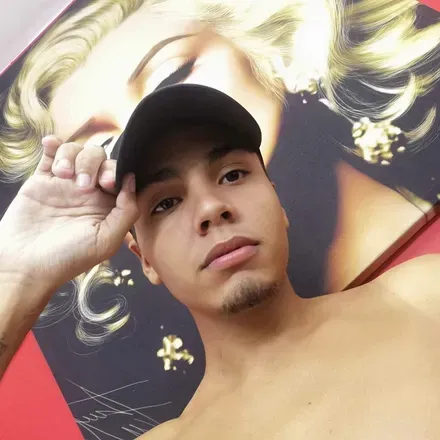 OnlyFans cuenta guty582 avatar 1